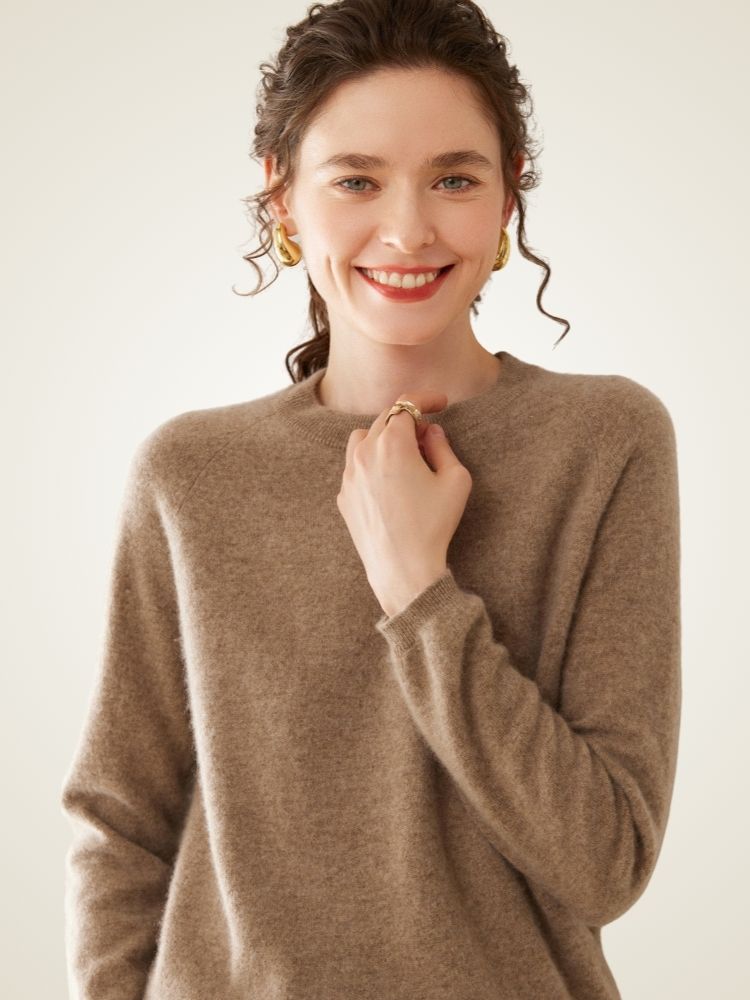 Galithia - Taupe Crew Neck Cashmere Sweater | The Cashmere Studio