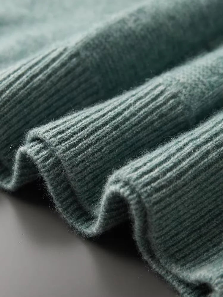 Theodore - Crewneck Cashmere Sweater | The Cashmere Studio