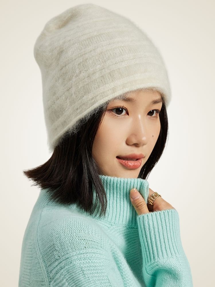 Thyia - White Cashmere Beanie | The Cashmere Studio