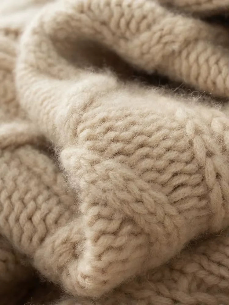 Erin - Crewneck Cashmere Sweater | The Cashmere Studio