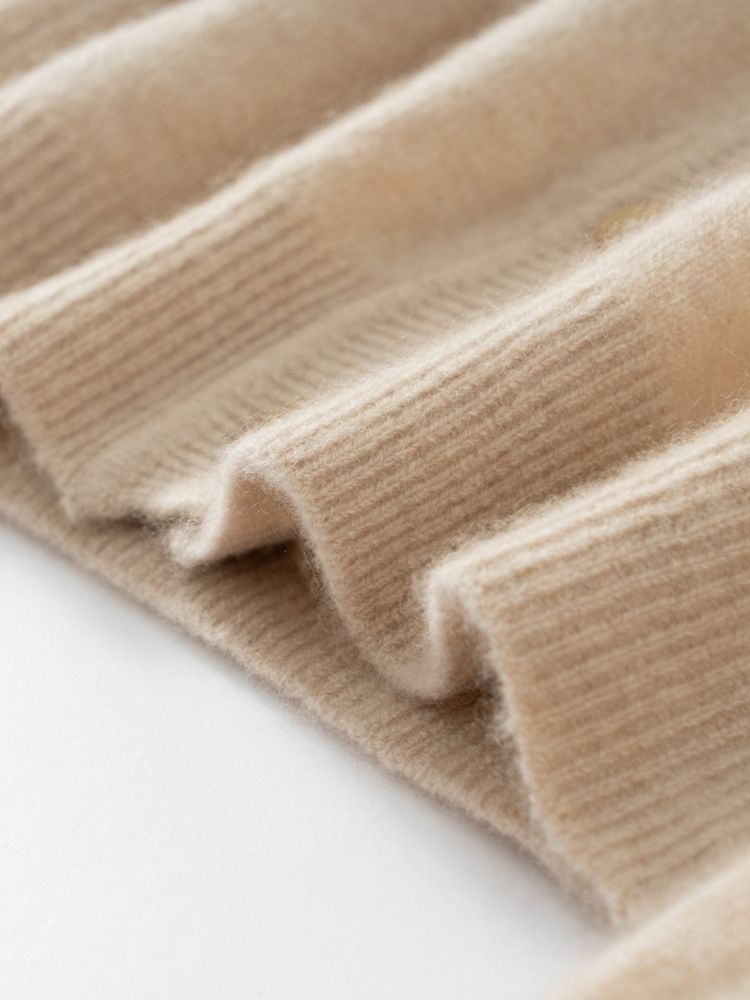 Alindra - V-neck Cashmere Cardigan | The Cashmere Studio