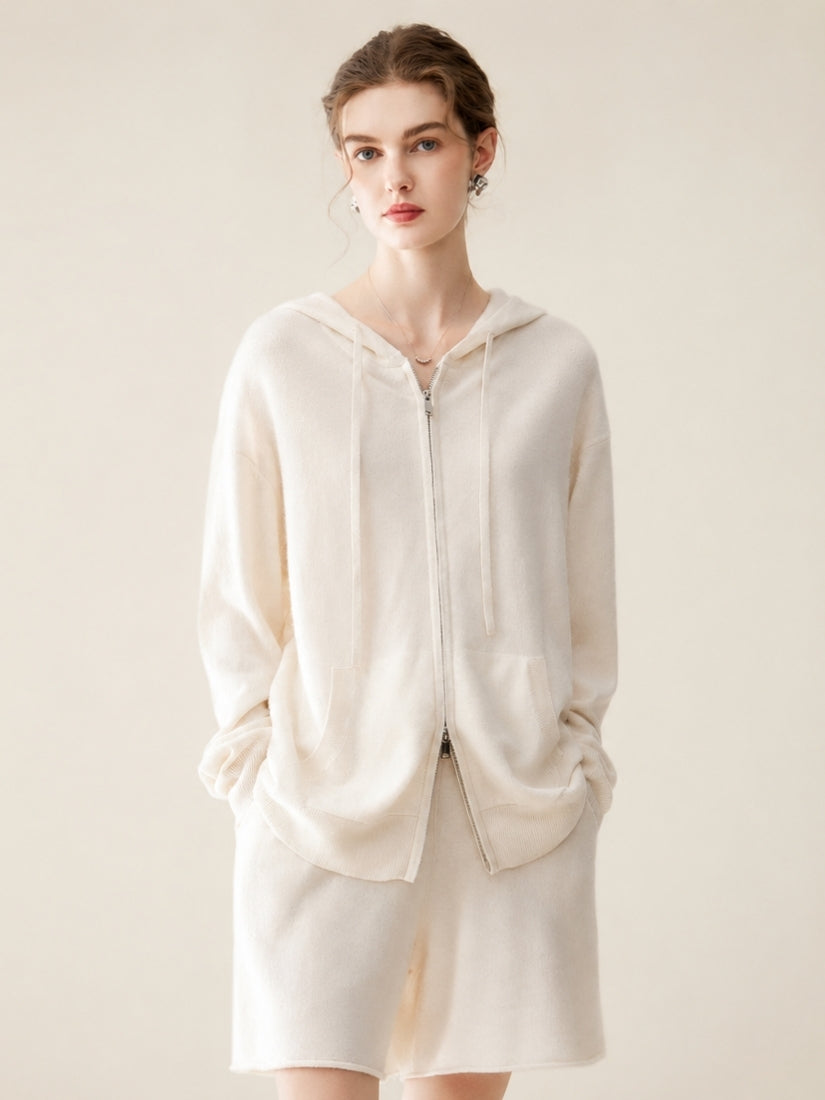 Hespera - Ivory Cashmere Shorts | The Cashmere Studio