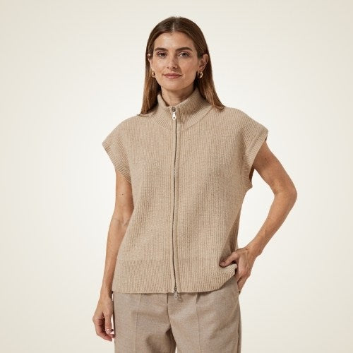 Arithia - Ribbed Zip Cashmere Vest | The Cashmere Studio