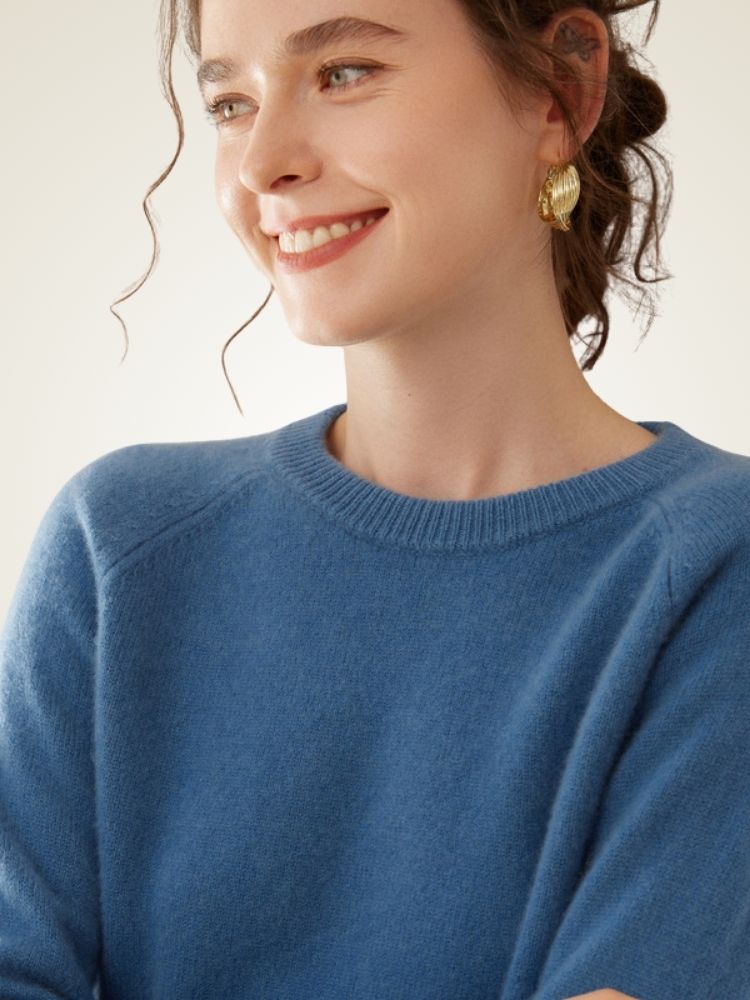 Yeloria - Blue Raglan Sleeves Cashmere Sweater | The Cashmere Studio