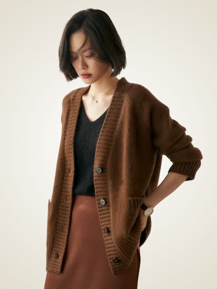 Jade - Brown V Neck Cashmere Cardigan | The Cashmere Studio