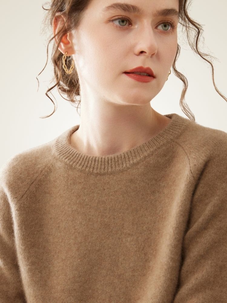 Yeloria - Camel Raglan Sleeves Cashmere Sweater | The Cashmere Studio