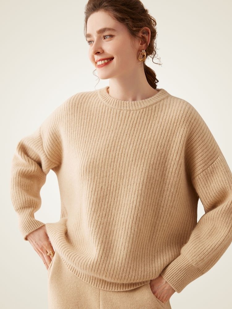 Meirae - Crew Neck Cashmere Sweater | The Cashmere Studio