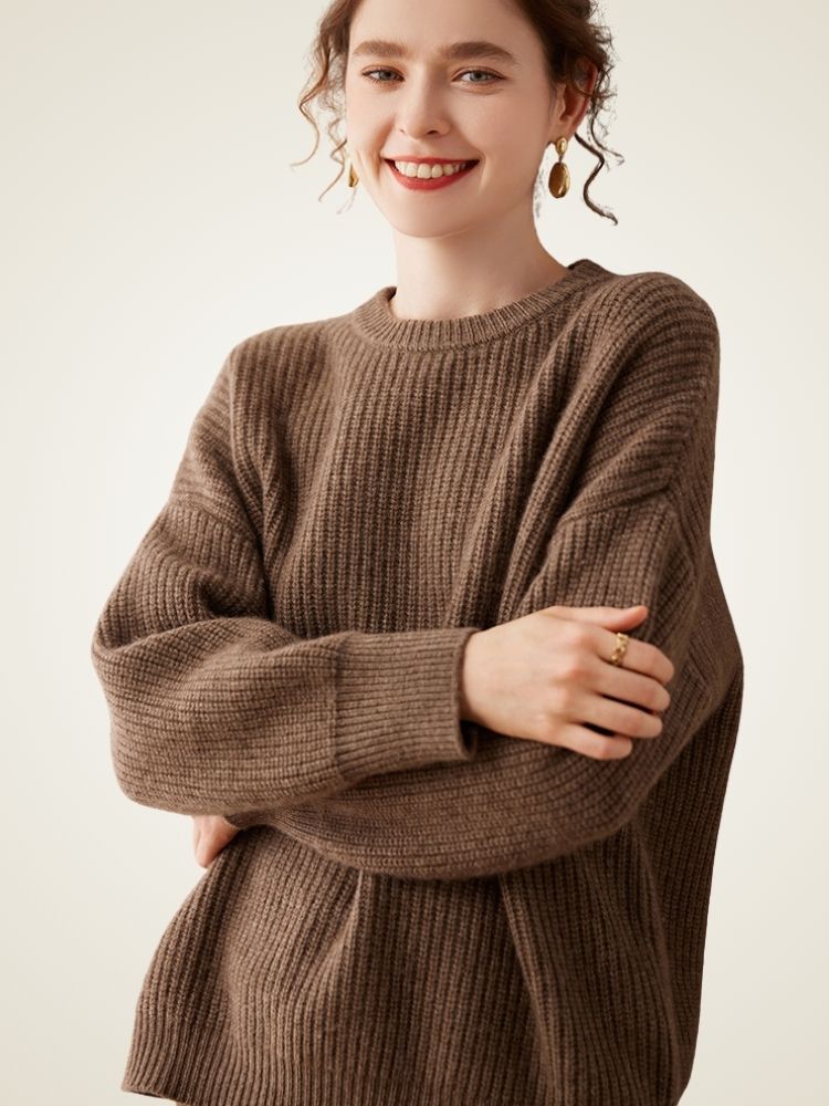Meirae - Crew Neck Cashmere Sweater | The Cashmere Studio