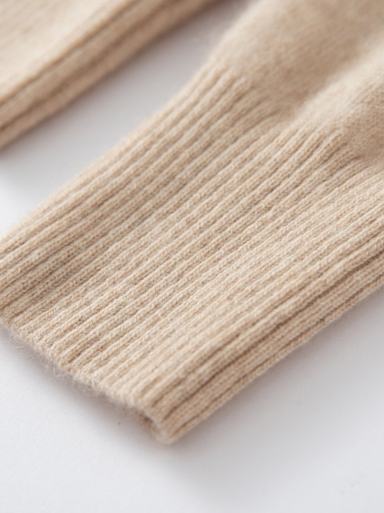 Ellyssa - Cashmere Turtleneck