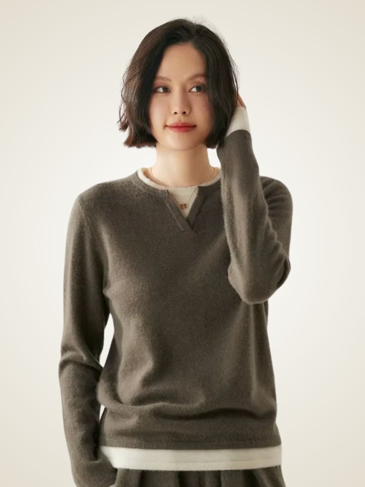 Amber - Crewneck Cashmere Sweater | The Cashmere Studio