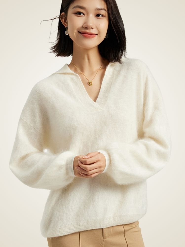 Tanelis - V-neck Cashmere Sweater | The Cashmere Sweater