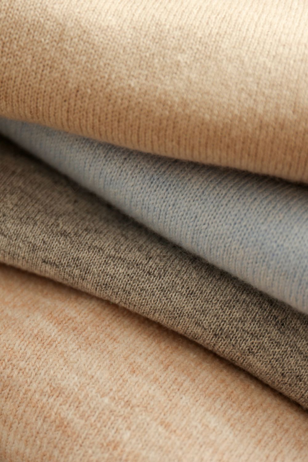 Essantials | The Cashmere Studio
