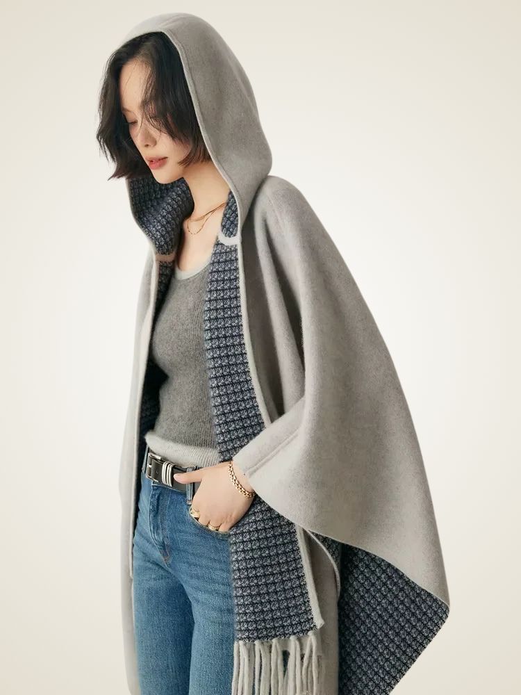 Nathalie - Gray Reversible Hooded Cashmere Cape | The Cashmere Studio