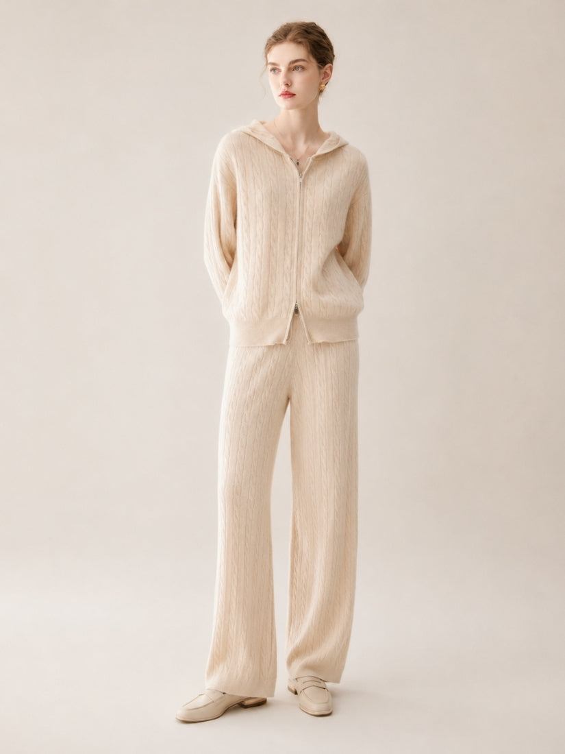 Iserelle - Beige Cashmere Set | The Cashmere Studio