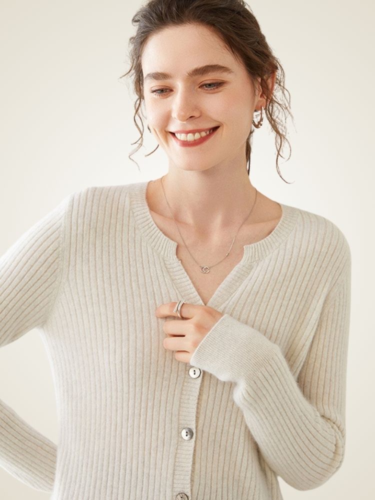 Delphie - Ivory Ribbed Cashmere Cardigan | The Cashmere Studio