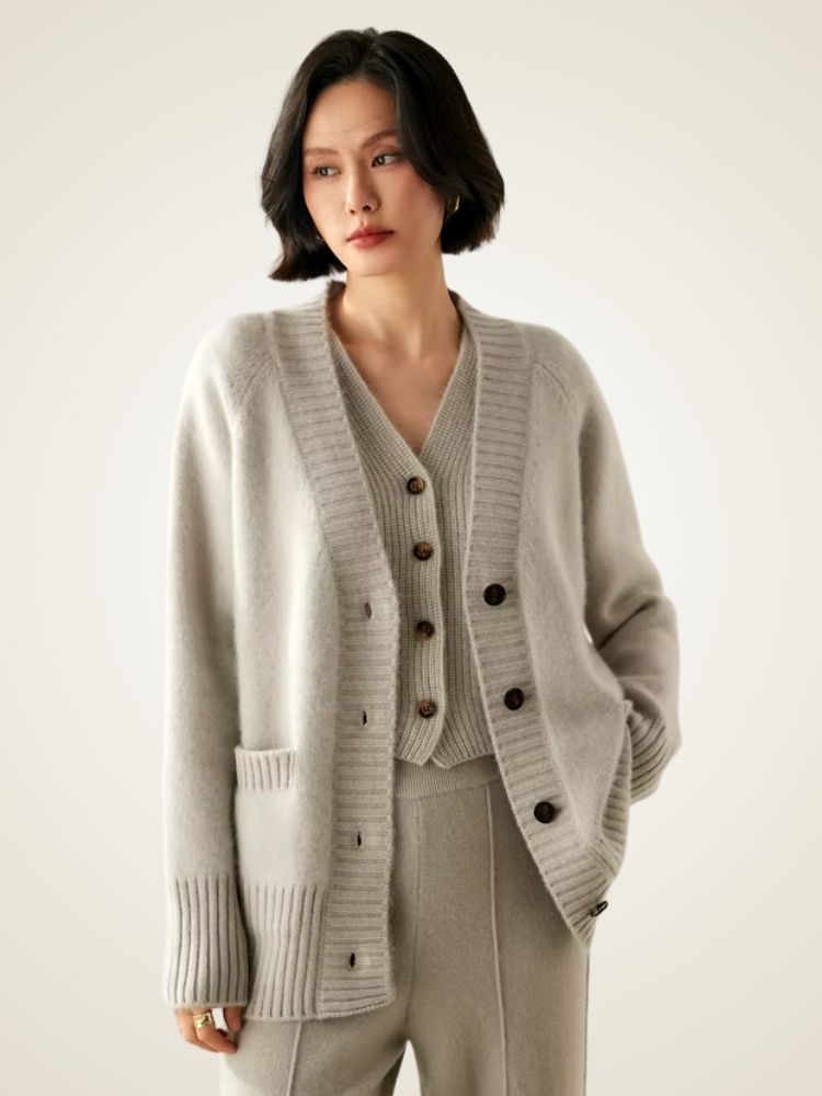 Jade - Light Gray V Neck Cashmere Cardigan | The Cashmere Studio