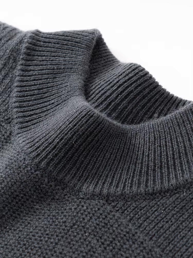 Oliver - Crewneck Cashmere Sweater | The Cashmere Studio