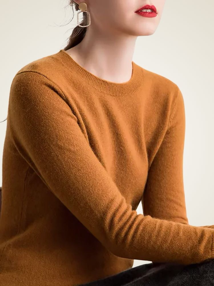 Mia - Crewneck Cashmere Sweater | The Cashmere Studio