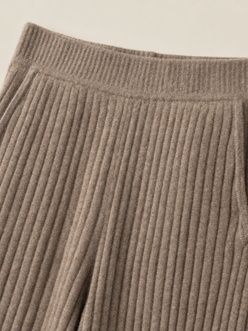 Naralisse - Elasticated Waistband Detail | The Cashmere Studio