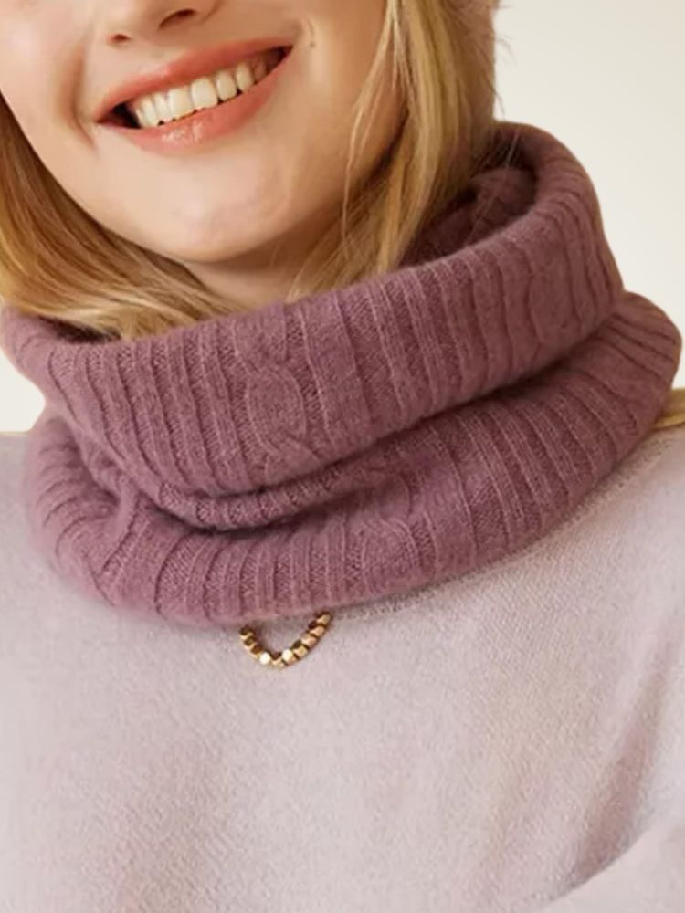 Josie - Purple Tube Scarf Cashmere | The Cashmere Studio