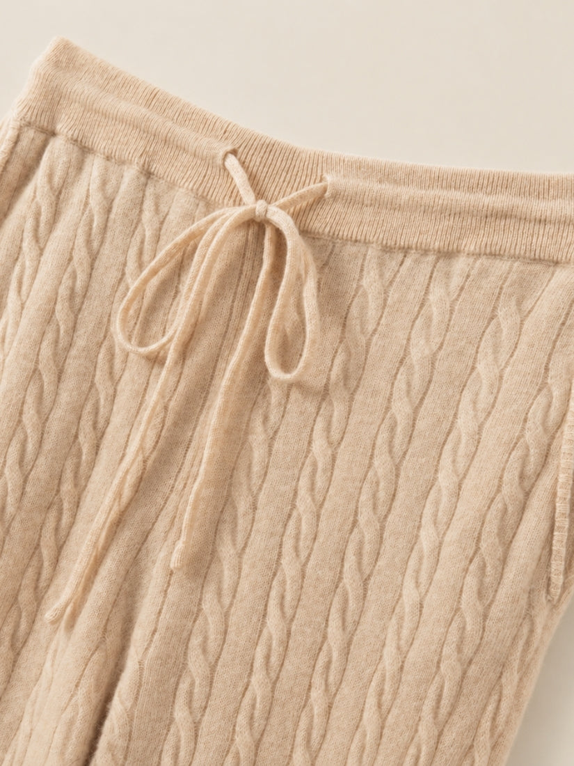 Terelith — Cable-Knit Cashmere Drawstring Waist Detail | The Cashmere Studio
