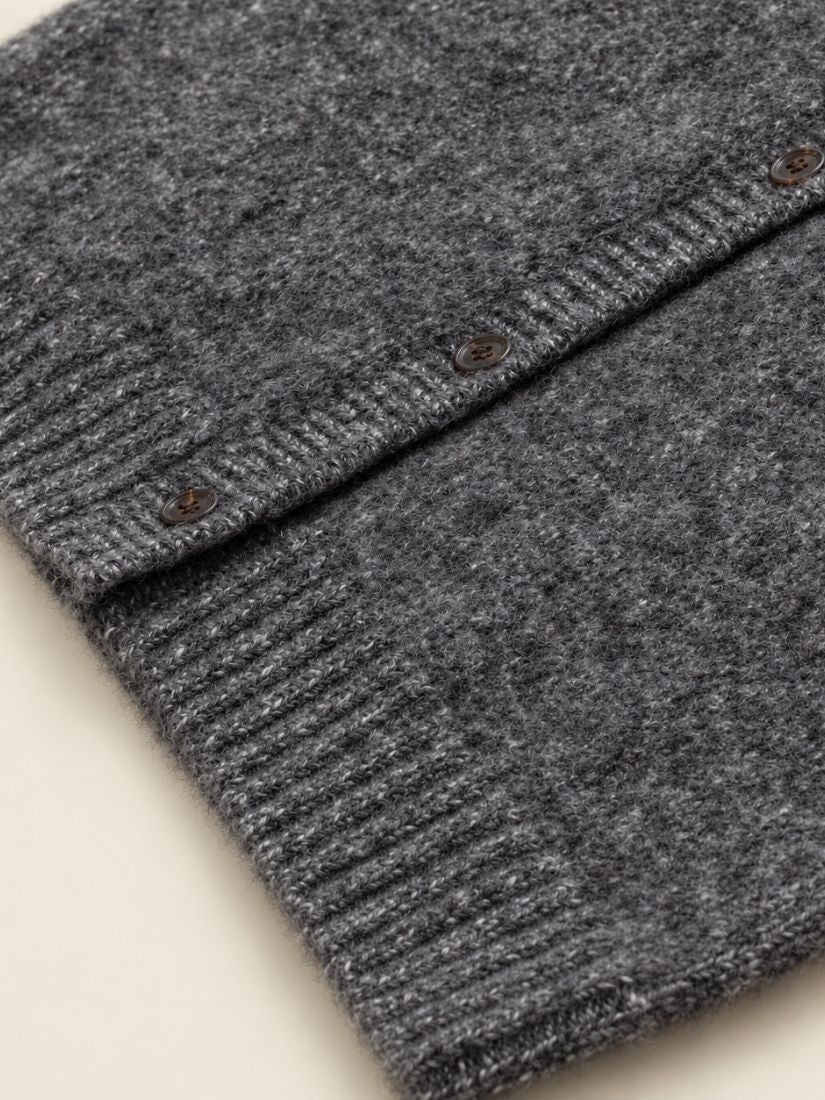 Venyra - Dark Gray V-Neck Cashmere Vest | The Cashmere Studio