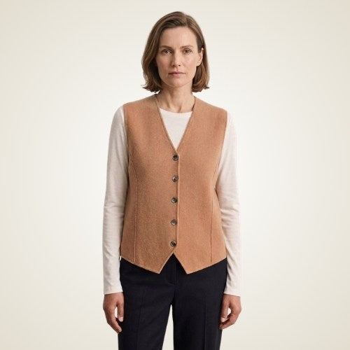 Malia - Cashmere Vest | The Cashmere Studio