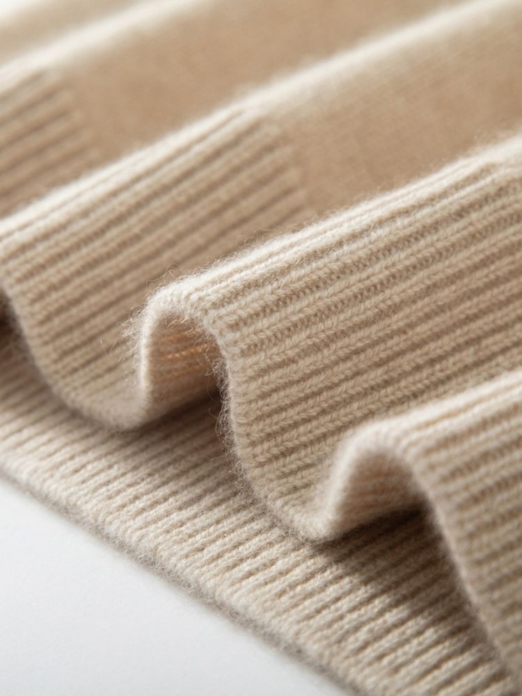 Yria - Cashmere Vest | The Cashmere Studio